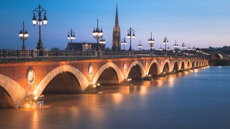 Bordeaux: City Exploration Game and Tour on Your Phone - Highlights