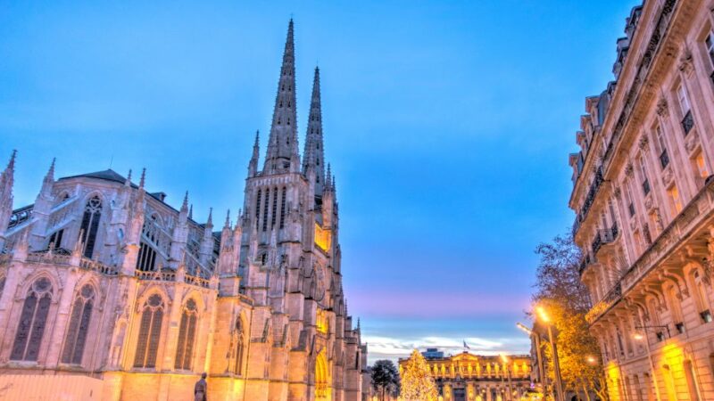 Bordeaux: City Highlights & Self-Guided Scavenger Hunt Tour - Scavenger Hunt Route