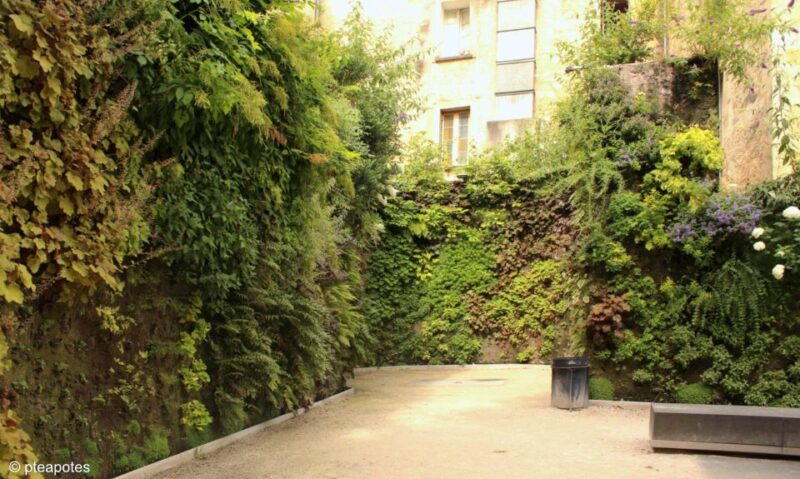 Bordeaux Contemporary Landscapes - Parc Des Angéliques: Historic City Views