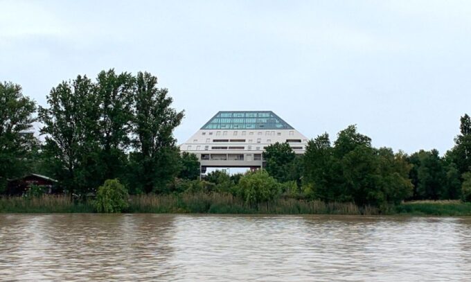 Bordeaux Contemporary Landscapes - Frequently Asked Questions