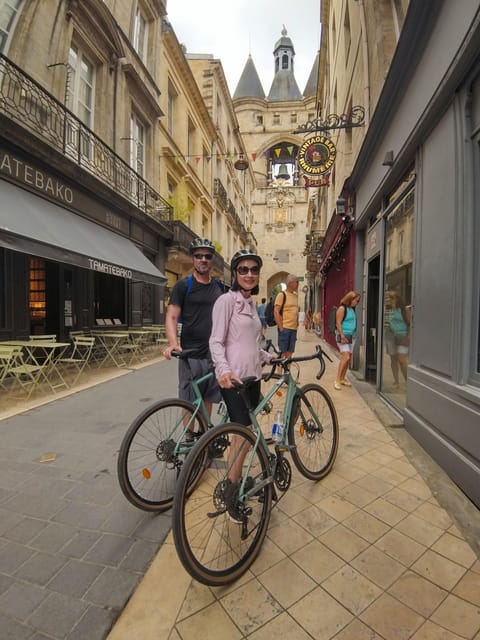 Bordeaux Countryside & Vineyards by Gravel Bike - Discover Entre-Deux-Mers