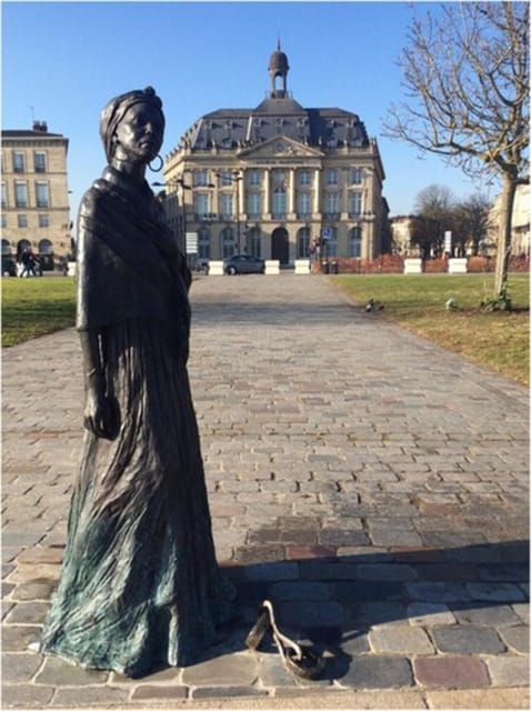 Bordeaux: Dark History and Macabre Walking Tour - Exploring Bordeauxs Sinister Streets