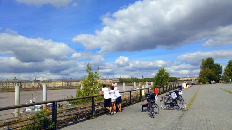 Bordeaux: Essentials 3-Hour Bike Ride - Itinerary Highlights