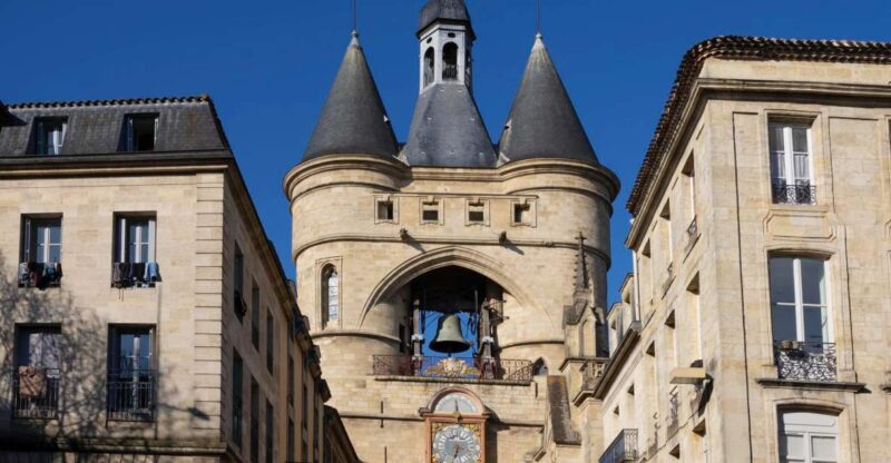 Bordeaux: Express Walk With a Local in 60 Minutes - Booking Details