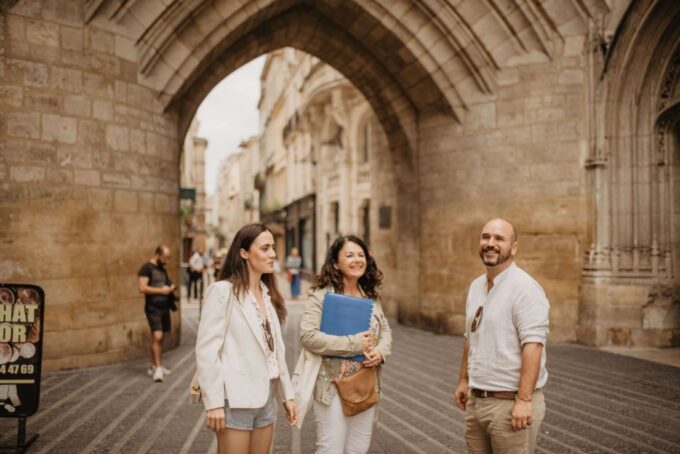 Bordeaux: Food Tour in the Historic District - Highlights of the Food Tour