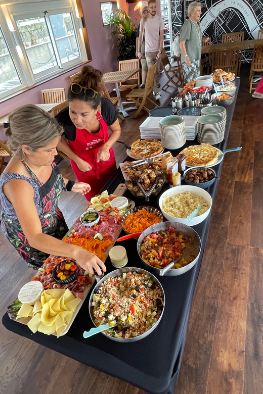 Bordeaux: Garonne River Yacht Cruise With Brunch - Minimum Participants and Departure