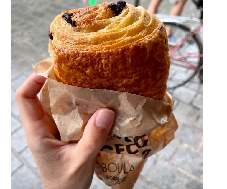 Bordeaux: Gourmet Food and Wine Tastings Tour - About the Guide