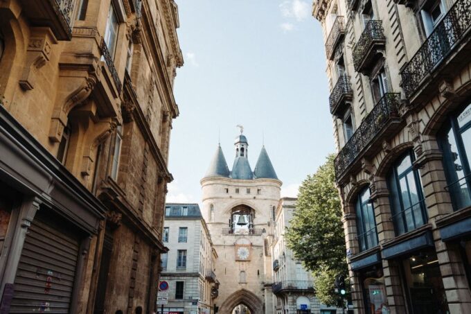 Bordeaux: Guided Food Tour With Tastings - Frequently Asked Questions