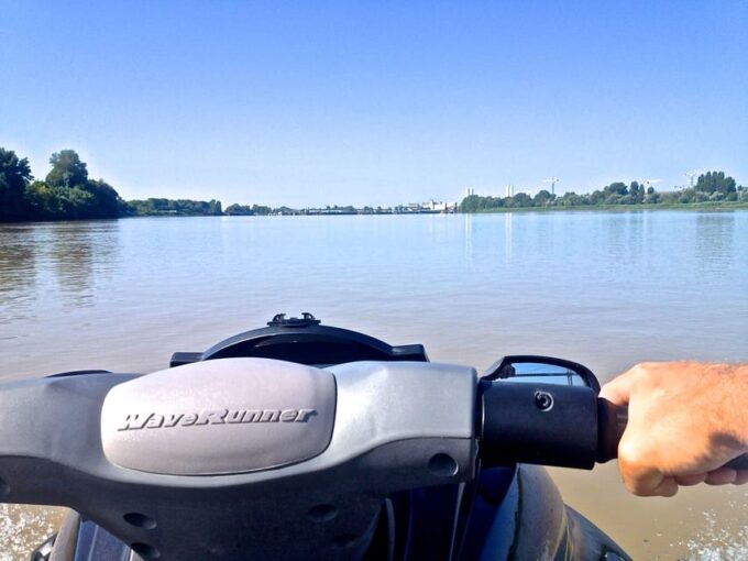 Bordeaux: Guided Jet Ski Tour 1 Hour - Availability Checks