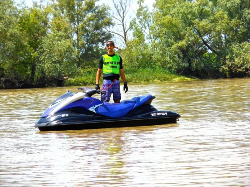 Bordeaux: Guided Jet Ski Tour - Age and Pregnancy Requirements