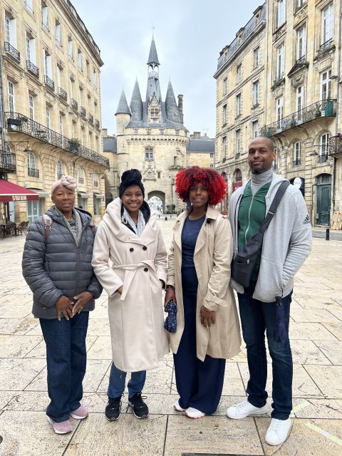 Bordeaux: Guided Walking Tour - Mobility and Clothing Recommendations