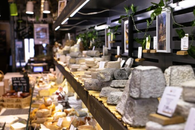 Bordeaux Historic and Gourmet Food Walking Tour - Frequently Asked Questions