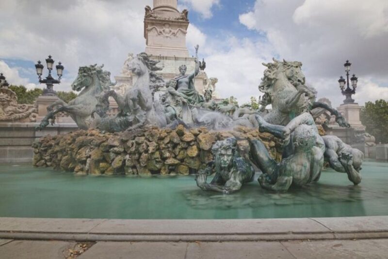Bordeaux : Must-See Attractions Walking Tour - Tour Inclusions