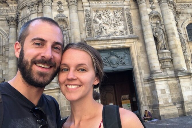 Bordeaux Old Town: Port of the Moon Quest Experience - Grosse Cloche End Point