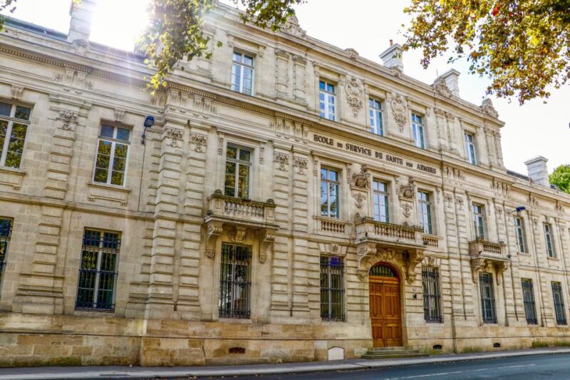 Bordeaux: Private Architecture Tour With a Local Expert - Exploring Bordeauxs Architectural Heritage