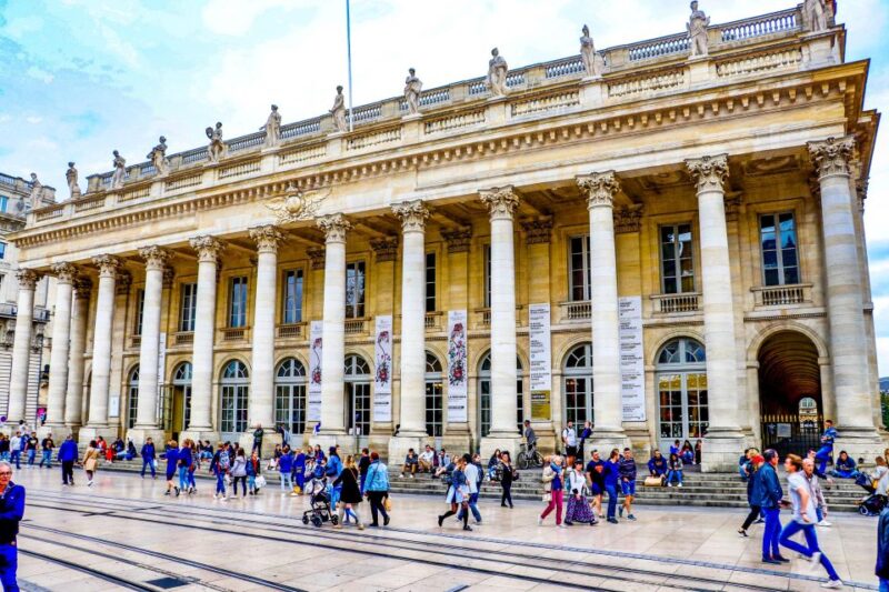 Bordeaux: Private Exclusive History Tour With a Local Expert - Iconic Landmarks