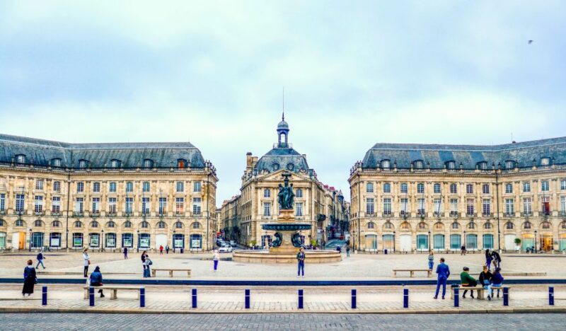 Bordeaux: Private Exclusive History Tour With a Local Expert - Historical Insights