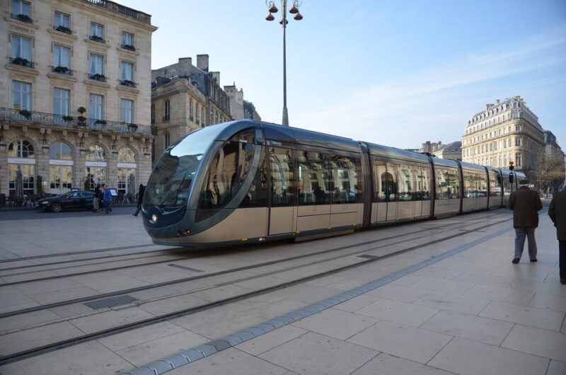 Bordeaux Private Guided City Tour - Exploring the Citys Landmarks