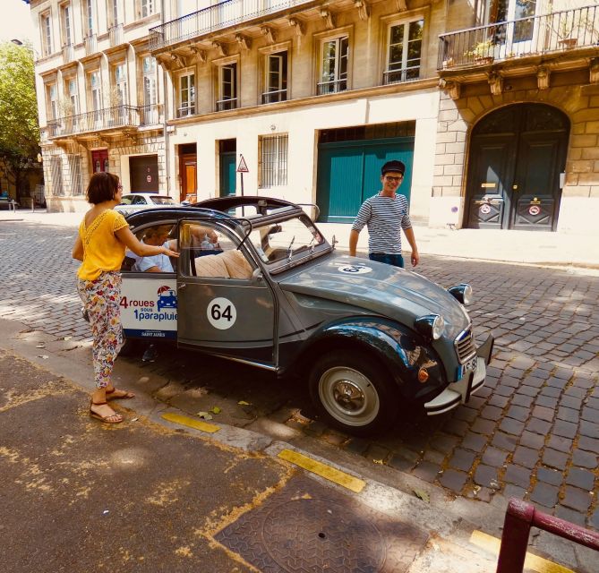 Bordeaux: Private Tour in a Citroën 2CV 3h - Vehicle Capacity
