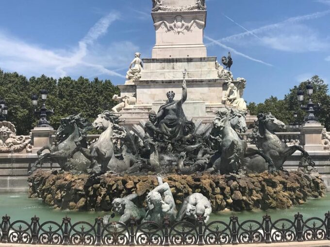 Bordeaux: Small Group - Guided Walking Tour - Meeting Point Details
