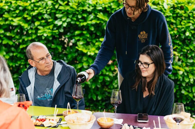 Bordeaux: St. Emilion Day Trip With Wine Tasting and Lunch - Itinerary and Activities