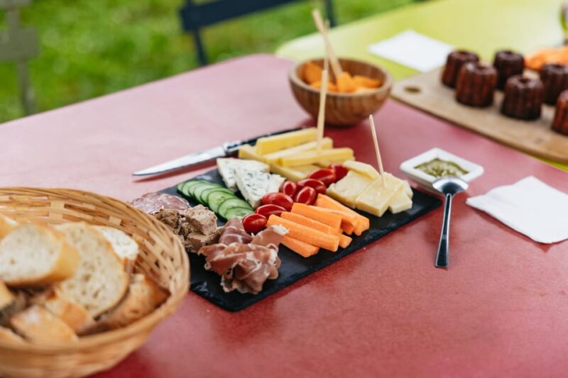 Bordeaux: St. Emilion Day Trip With Wine Tasting and Lunch - Transportation and Meeting Point