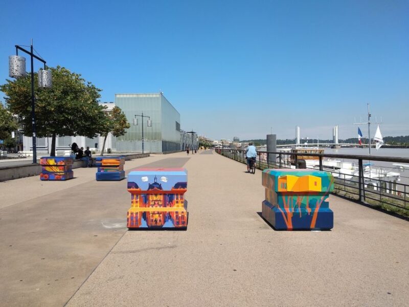 Bordeaux: Street Art Guided Tour - Experience