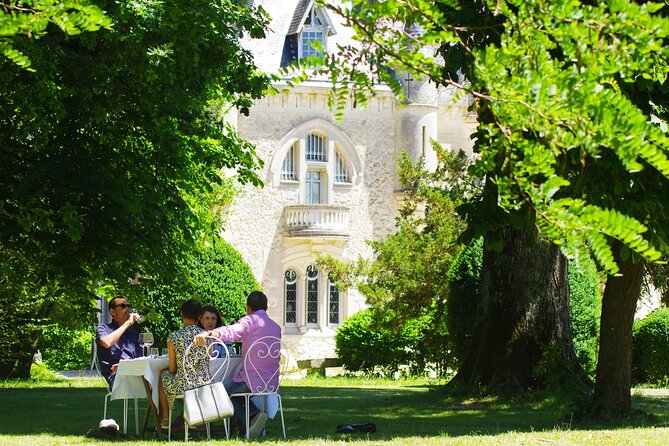 Bordeaux Super Saver Médoc Wine Tour With Lunch Plus St Emilion and Appetizer - Additional Information