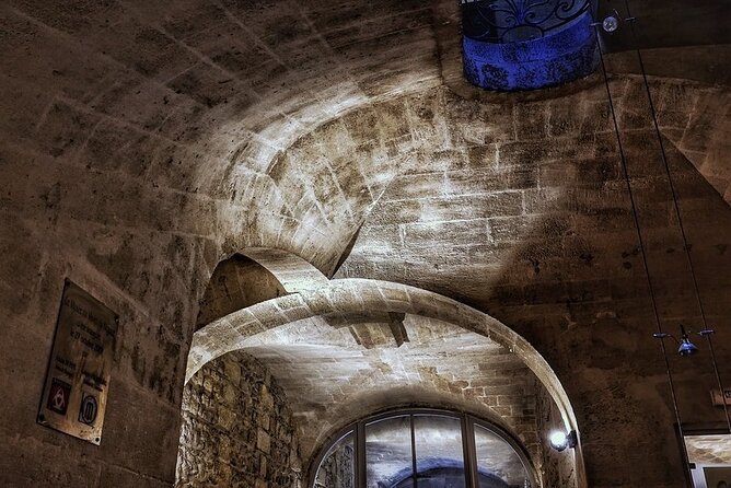 Bordeaux Wine and Trade Museum Admission Ticket With Wine Tasting - Historical Winemaking Exhibits