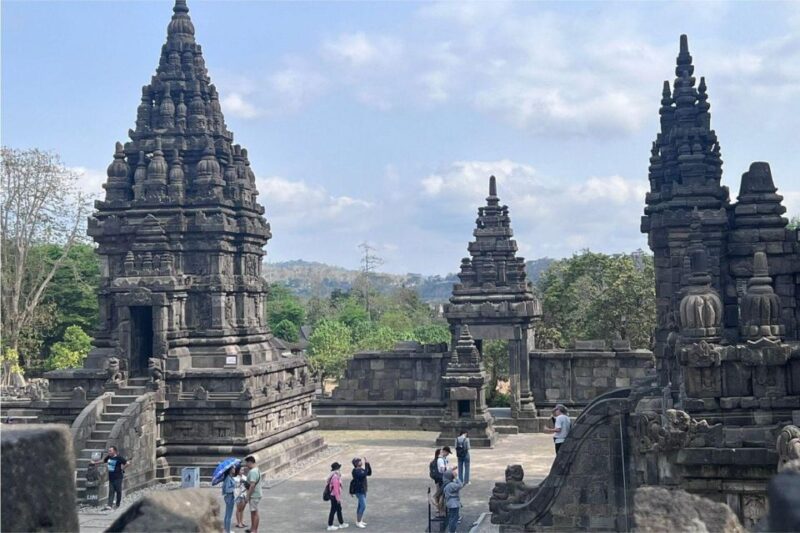 Borobudur All Access & Prambanan Guided Tour With Entry Fees - Key Points
