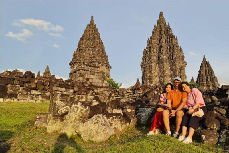Borobudur All Access & Prambanan Guided Tour With Entry Fees - Itinerary Details