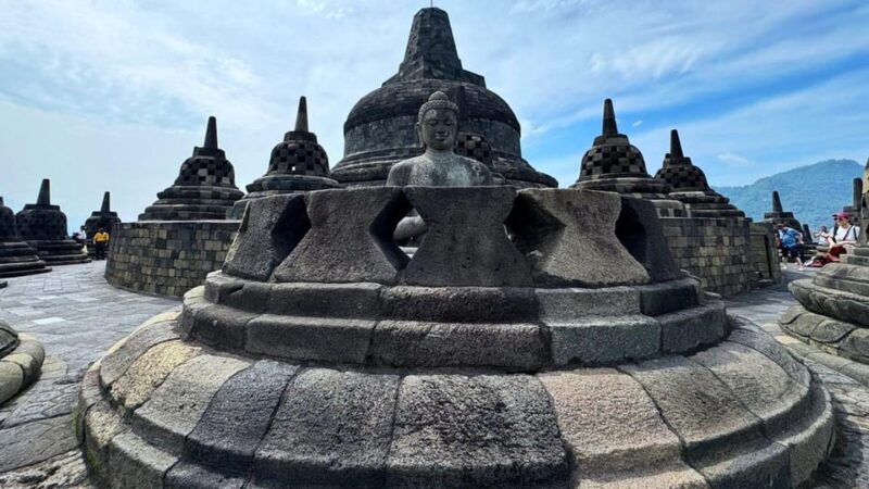 Borobudur Climb to the Top & Prambanan With Ticket Included - Itinerary and Experience