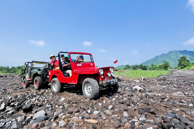 Borobudur Climb Up, Merapi Jeep & Prambanan With Entry Fees - Important Information