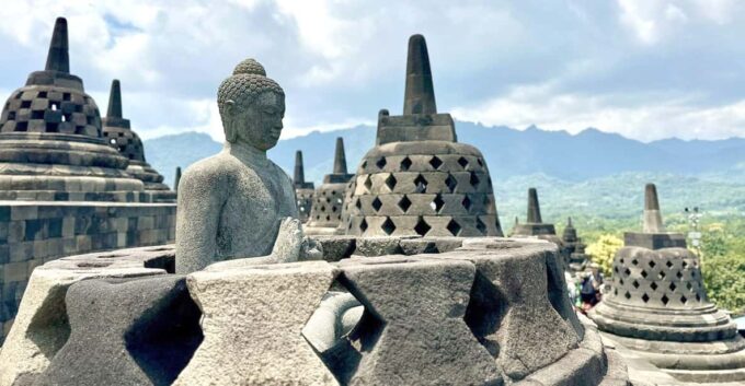 Borobudur Climb Up, Merapi Jeep & Prambanan With Entry Fees - Mount Merapi