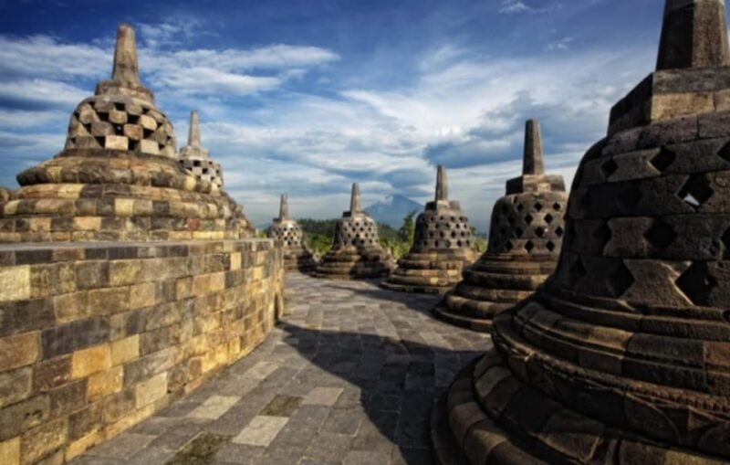 Borobudur, Mendut, Pawon & Prambanan Temple Tour. - Booking and Reservations