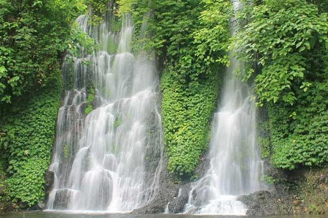 Borobudur & Prambanan in Yogyakarta, Train to Malang, Hike Bromo & Ijen // 4D3N - Descending Into Ijen Craters Blue Fire