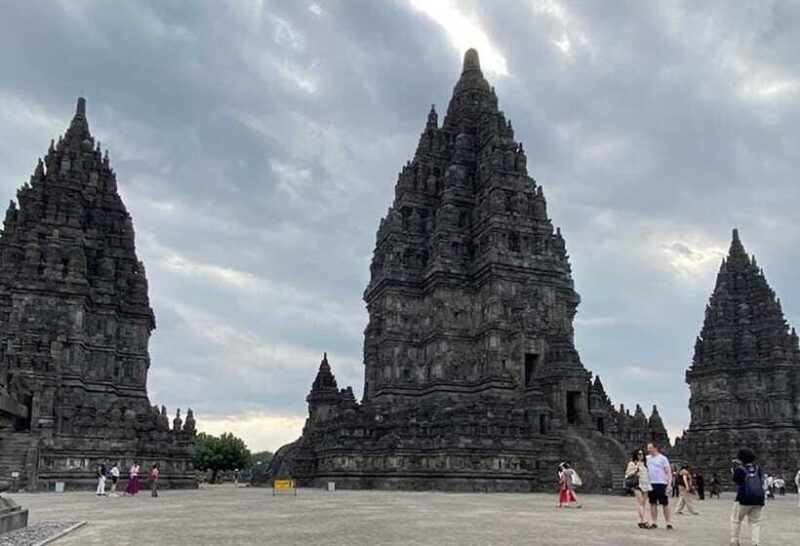 Borobudur, Prambanan, Plaosan, & Ijo Temple Sunset - Iconic Temples