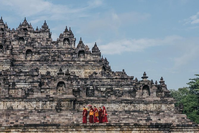Borobudur Sunrise From Hill & Prambanan Temples Tour - Punthuk Setumbu Sunrise