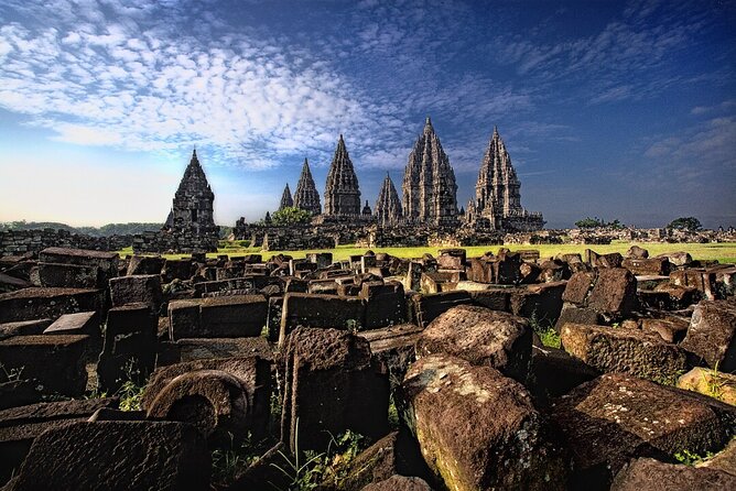 Borobudur Sunrise From Setumbu Hill, Merapi Volcano, Prambanan One Day Tour - Setumbu Hill