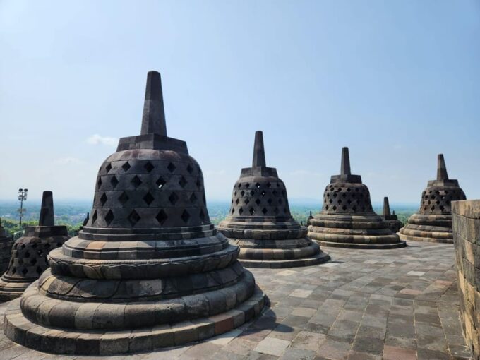 Borobudur Sunrise From Setumbu, Merapi and Prambanan Tour - Inclusions