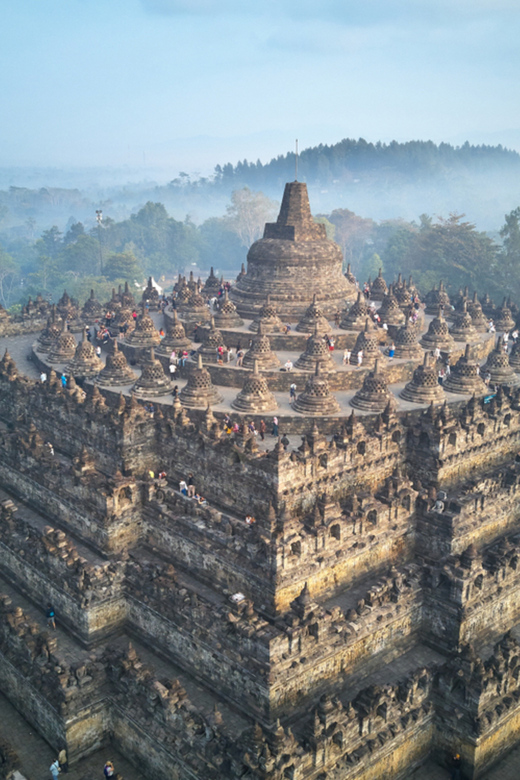 Borobudur Sunrise, Merapi Jeep & Prambanan With Entry Fees - Sunrise Experience