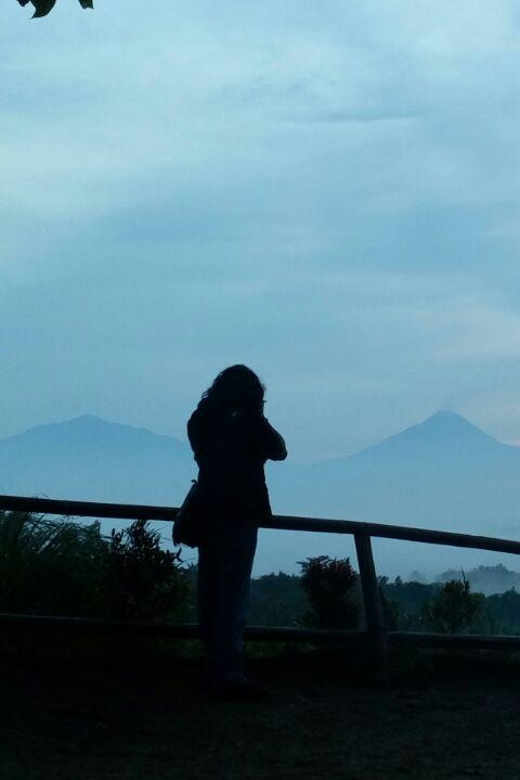 Borobudur Sunrise, Merapi Jeep Tour, and Prambanan - Key Points