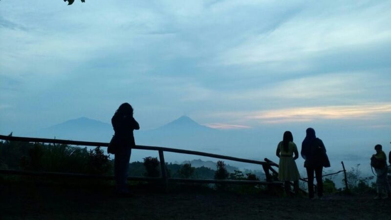 Borobudur Sunrise, Merapi Jeep Tour, and Prambanan - Itinerary Details