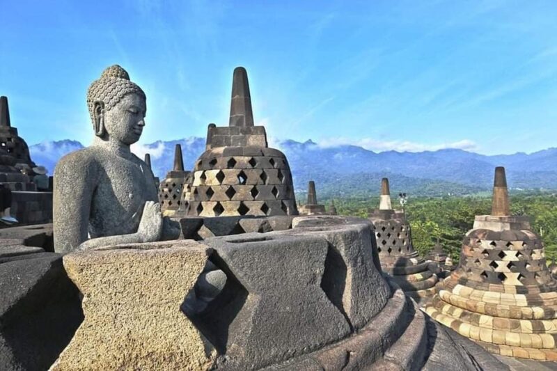 Borobudur Temple Climb To The Top & Prambanan Temple 1 Day - Important Information