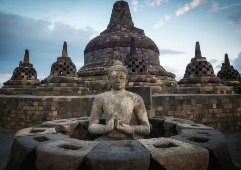 Borobudur Temple & Elo Rafting Tour. - Important Information and Restrictions