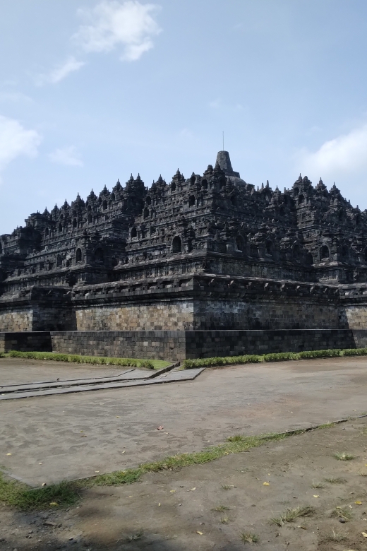 Borobudur Temple & Rice Terrace Walking to Selogriyo Temple - Inclusions and Exclusions