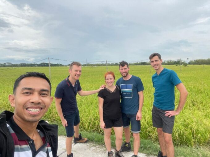 Borobudur Temple & Rice Terrace Walking to Selogriyo Temple - Pickup and Drop-off Locations