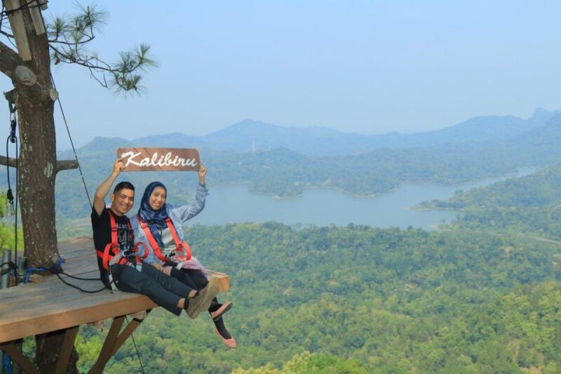 Borobudur Temple & Yogyakartas Hidden Gems in Kalibiru - Itinerary Highlights