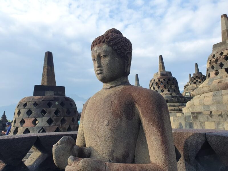 Borobudur Tour to the Top, Andong or Cycling Village Tours - Key Points