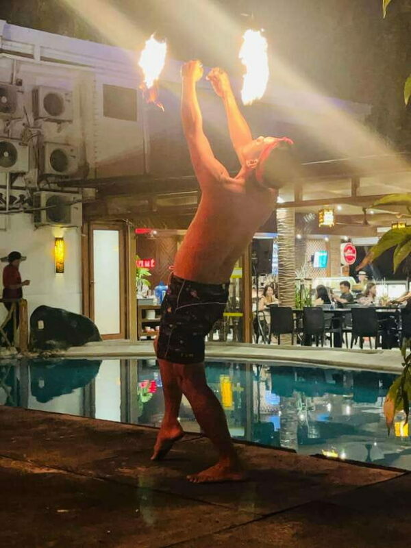Borocay: Fire Dancing Show at Red Coconut Beach Hotel - Key Points
